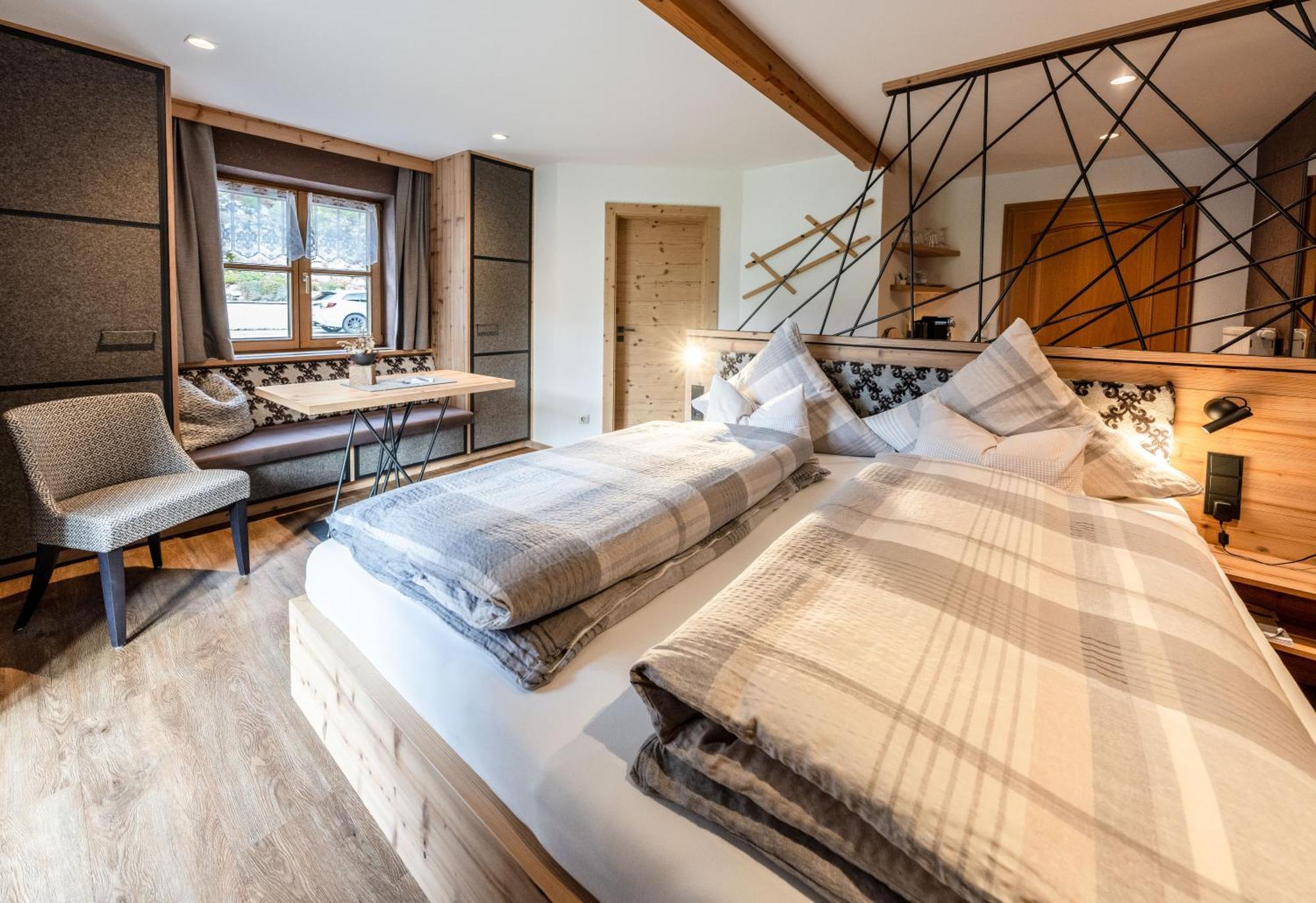 Апартаменты Haus Daheim Миттенвальд Экстерьер фото